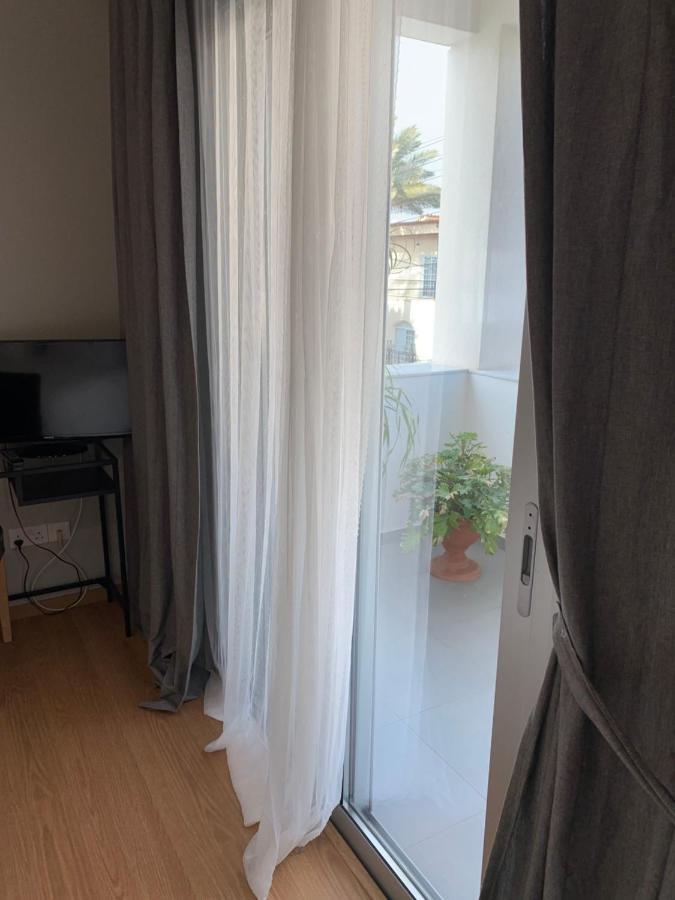 Готель Irene Luxury Studio At Strovolos Екстер'єр фото