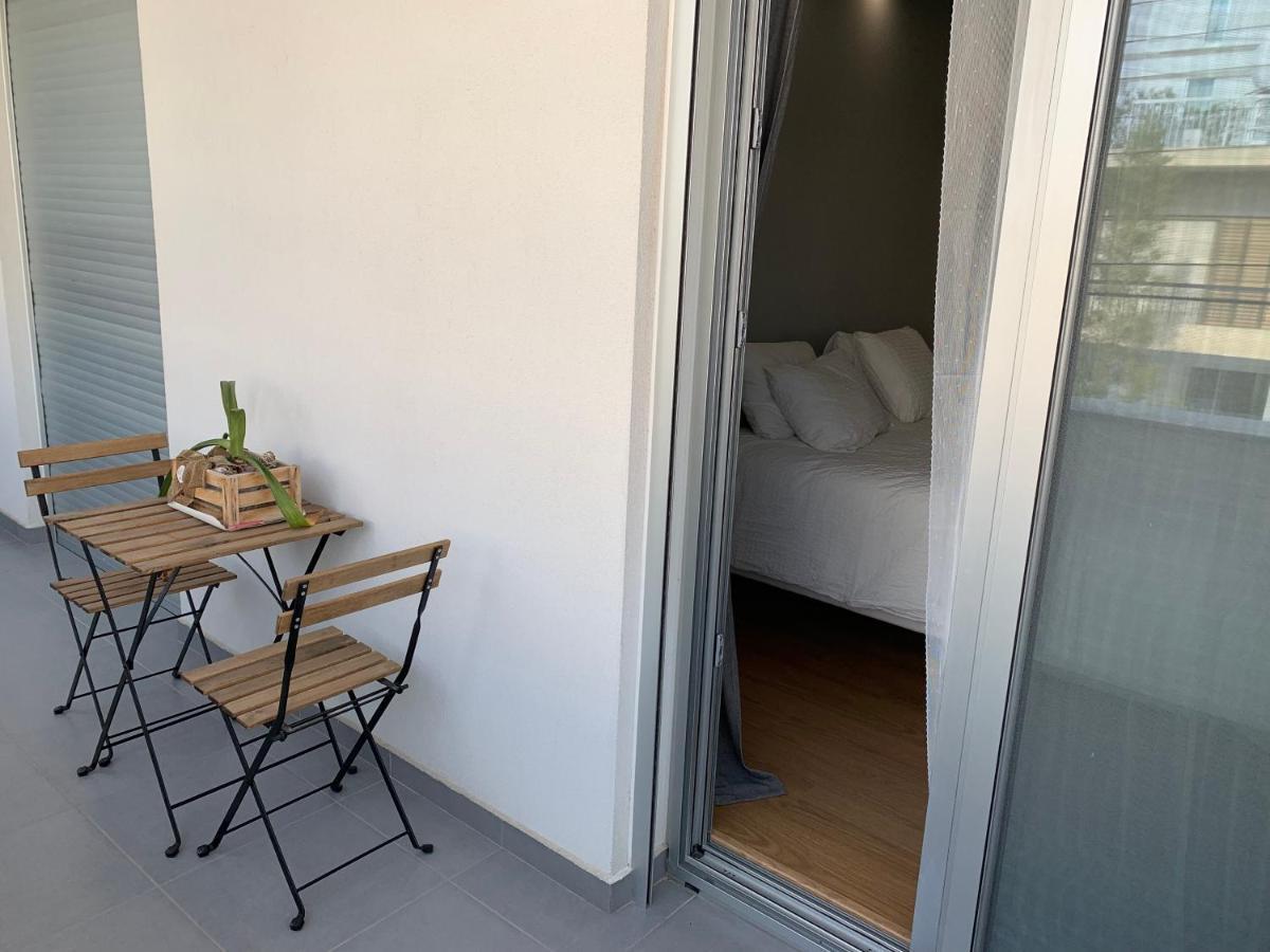 Готель Irene Luxury Studio At Strovolos Екстер'єр фото